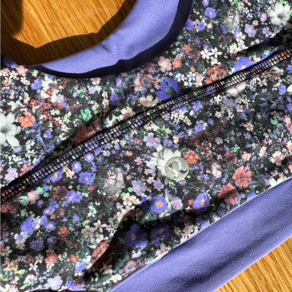 Lululemon align bra flower burst multi size 6 - Picture 2 of 4